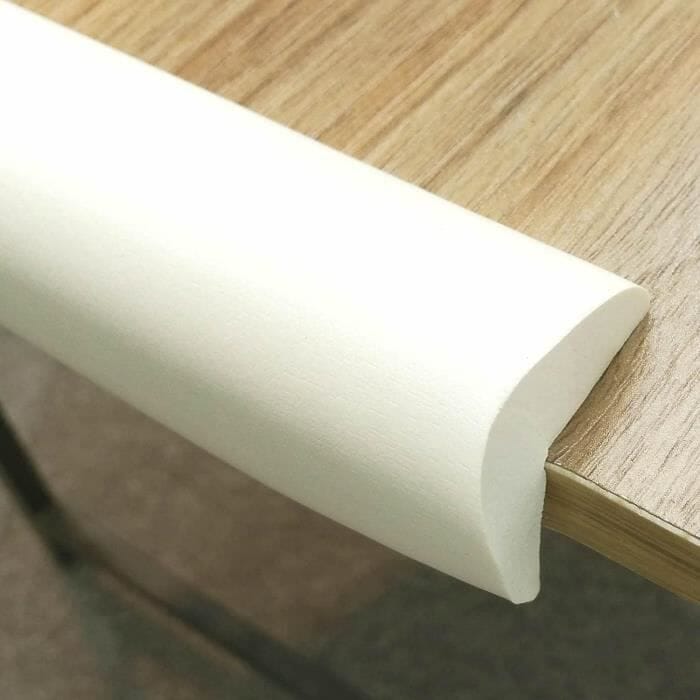 Protecteur de Coin de Table - BabySafetyCornerProtector™ - Blanc - Janice Touche